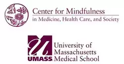 Logo center for Mindfulness et UMASS